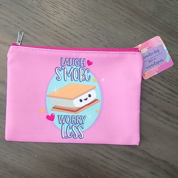 NEW Cosmetic Bag- Laugh S'More Worry Less - Picture 1 of 5